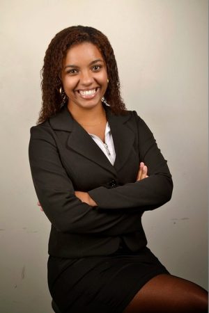 woman-868522_640